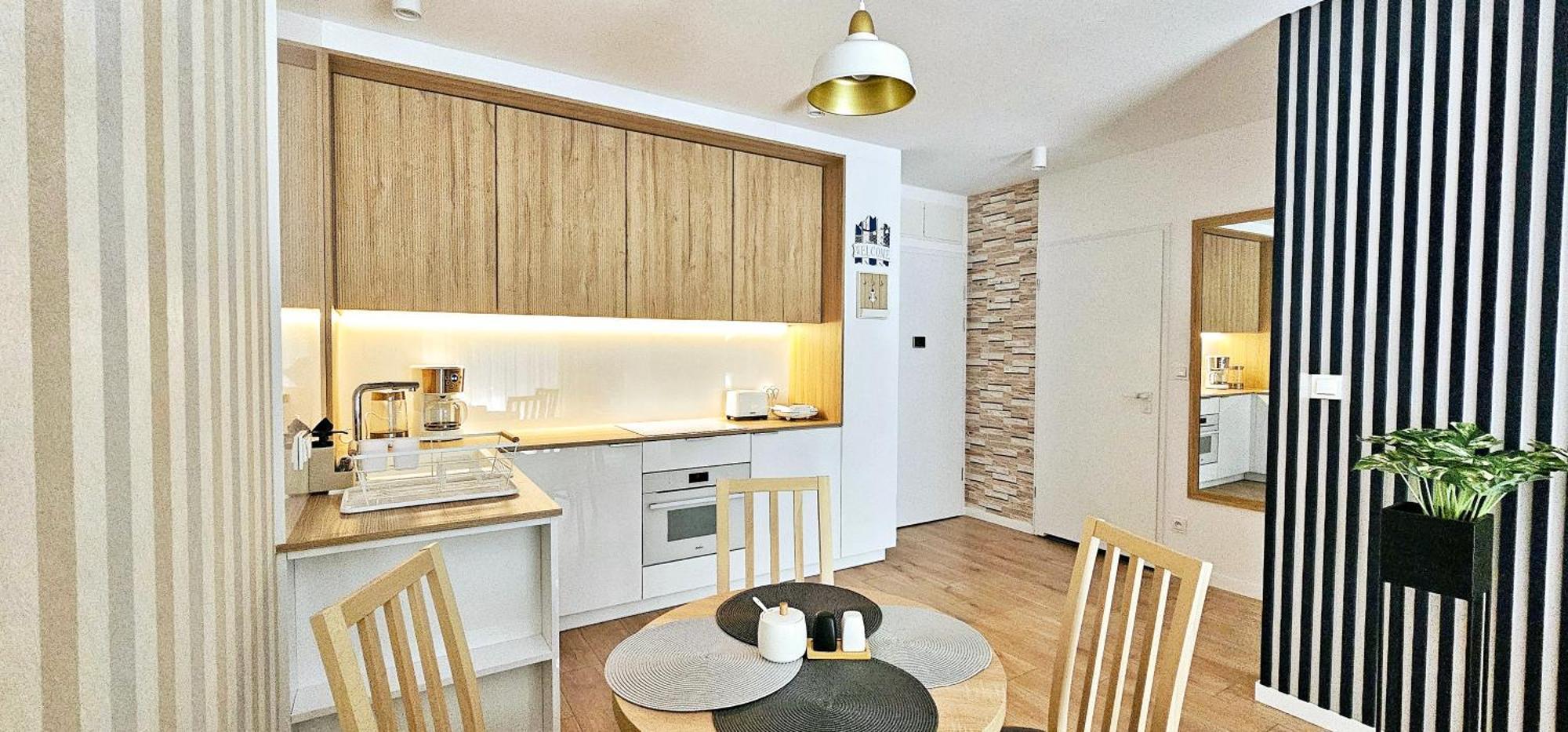 Apartament Whiteblue Kolobrzeg Z Duzym Ogrodkiem - 100 M Od Plazy! Whiteblue Kolberg Apartment Mit Grossem Garten - 100 M Vom Strand Entfernt! Whiteblue Kolobrzeg Apartman S Velkou Zahradou - 100 M Od Plaze! Exteriör bild