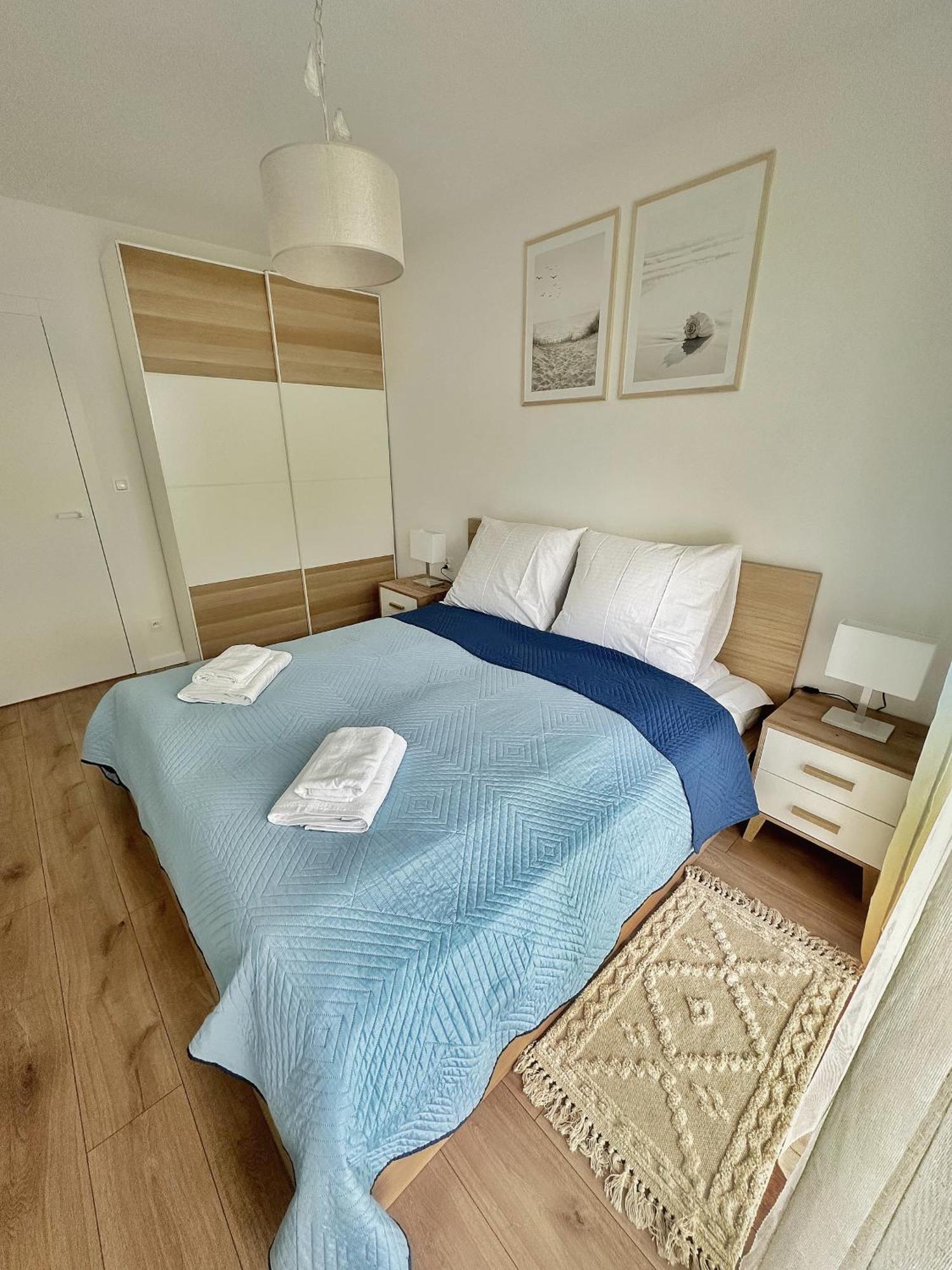 Apartament Whiteblue Kolobrzeg Z Duzym Ogrodkiem - 100 M Od Plazy! Whiteblue Kolberg Apartment Mit Grossem Garten - 100 M Vom Strand Entfernt! Whiteblue Kolobrzeg Apartman S Velkou Zahradou - 100 M Od Plaze! Exteriör bild