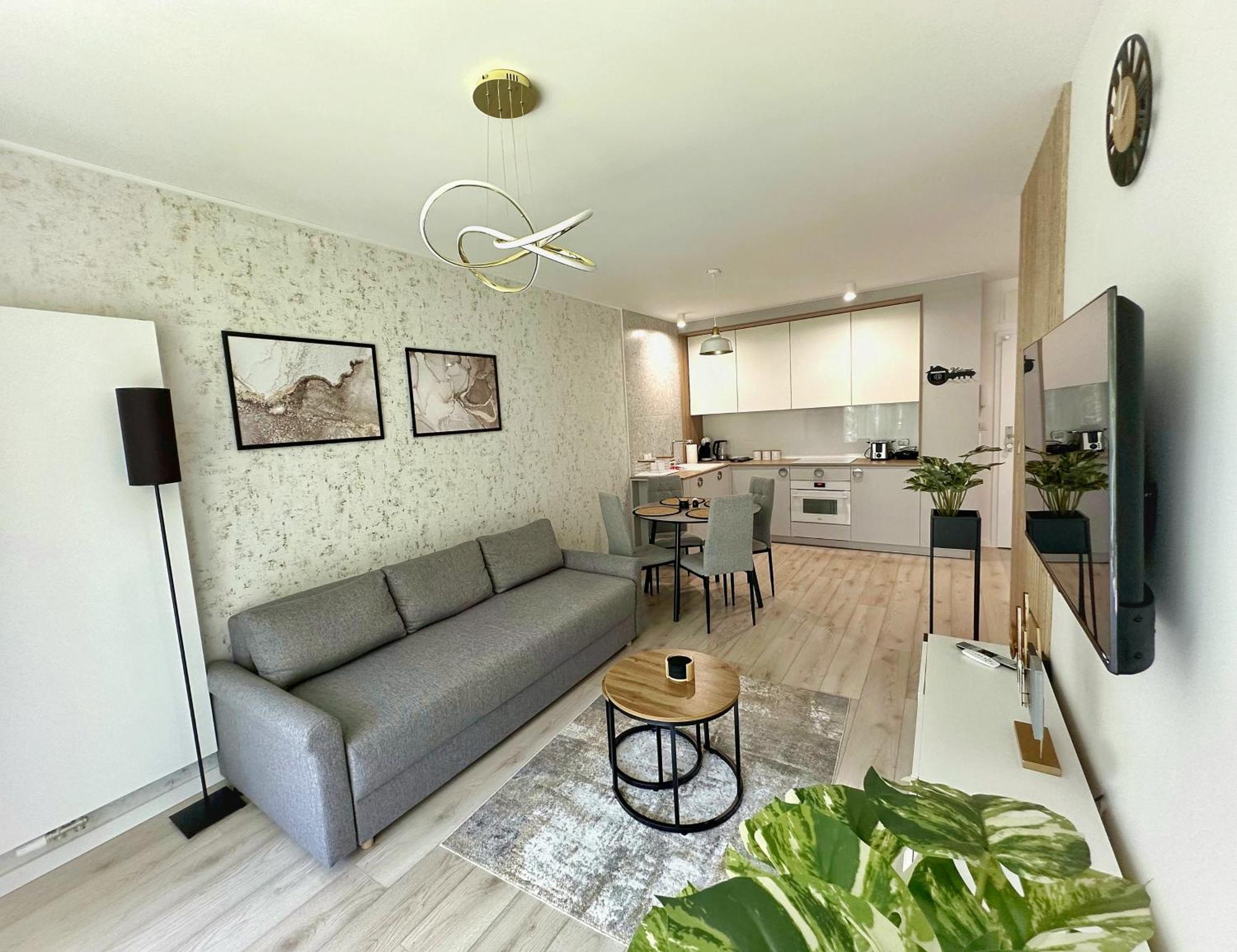 Apartament Whiteblue Kolobrzeg Z Duzym Ogrodkiem - 100 M Od Plazy! Whiteblue Kolberg Apartment Mit Grossem Garten - 100 M Vom Strand Entfernt! Whiteblue Kolobrzeg Apartman S Velkou Zahradou - 100 M Od Plaze! Exteriör bild